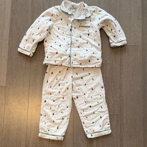 Kids Petite Plume size 5 Pajama Set with ornaments and green piping